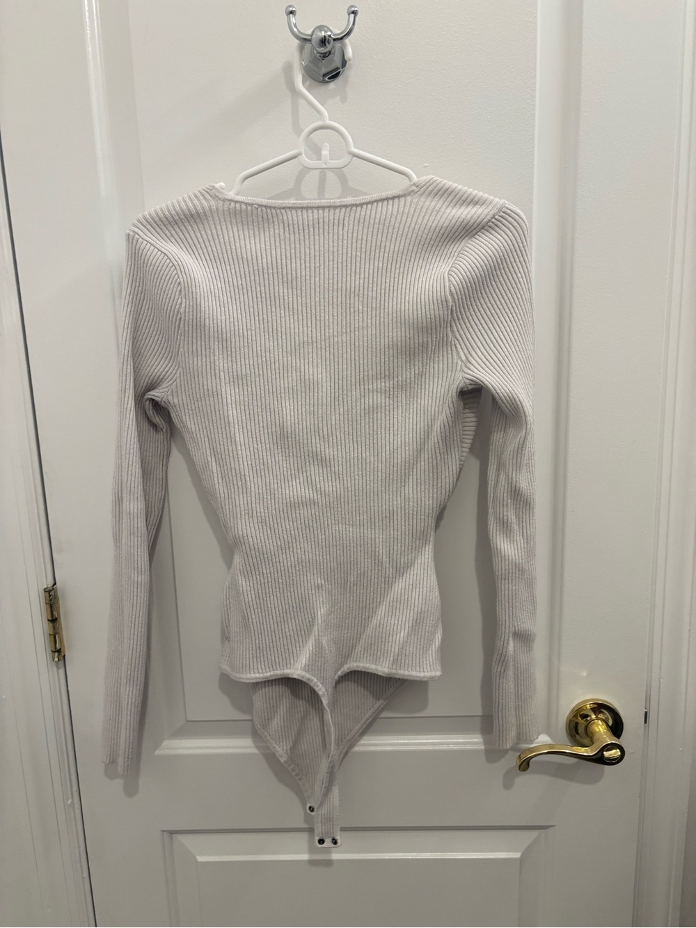 Abercrombie & Fitch Women's Long-Sleeve Ribbed Wrap Bodysuit - Picture 4 of 4